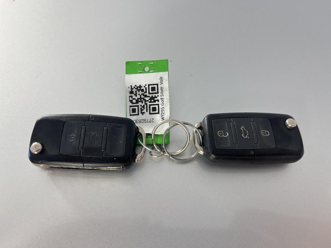 Photo '22' of Volkswagen Golf Photo '22' of Volkswagen Golf