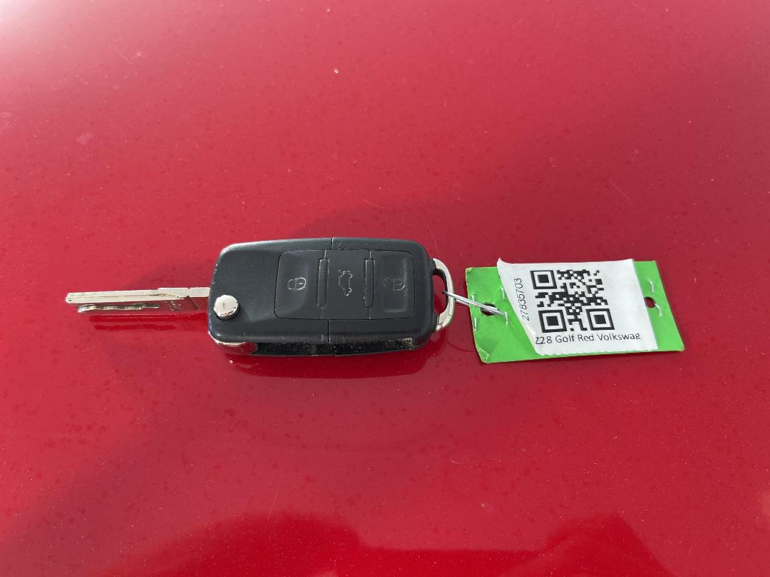 Photo '22' of Volkswagen Golf Photo '22' of Volkswagen Golf