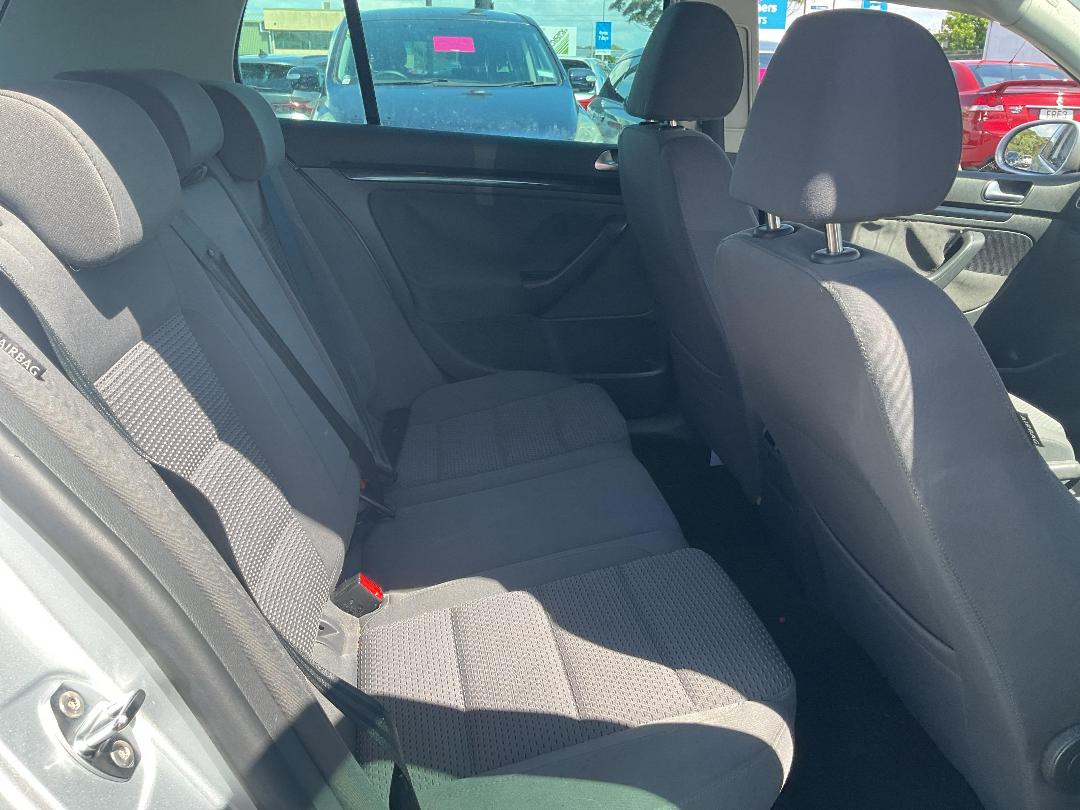 Photo '9' of Volkswagen Golf