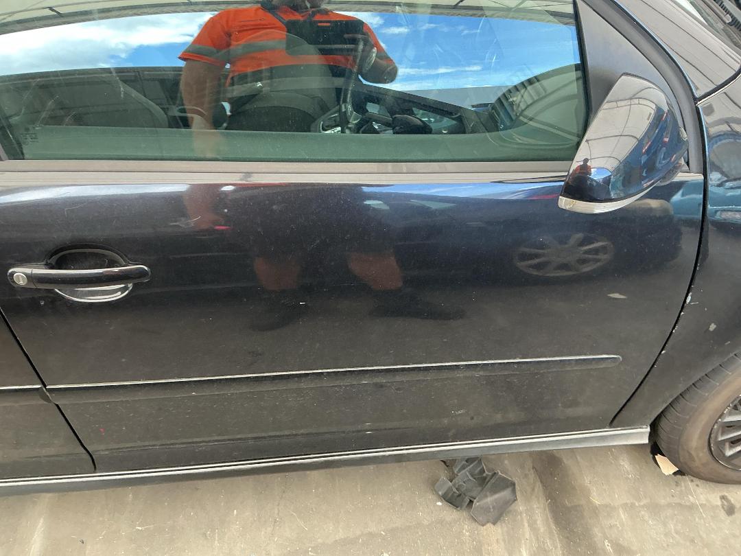 Photo '3' of Volkswagen Golf T GTI