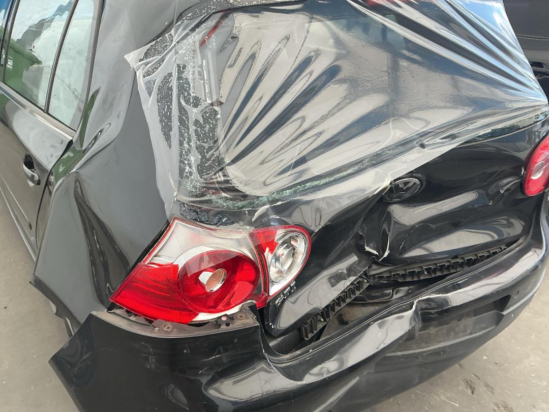 Photo '11' of Volkswagen Golf T GTI