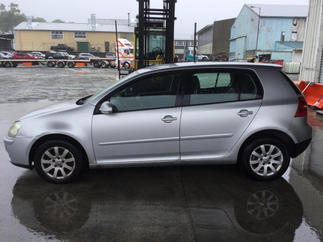 Photo '4' of Volkswagen Golf