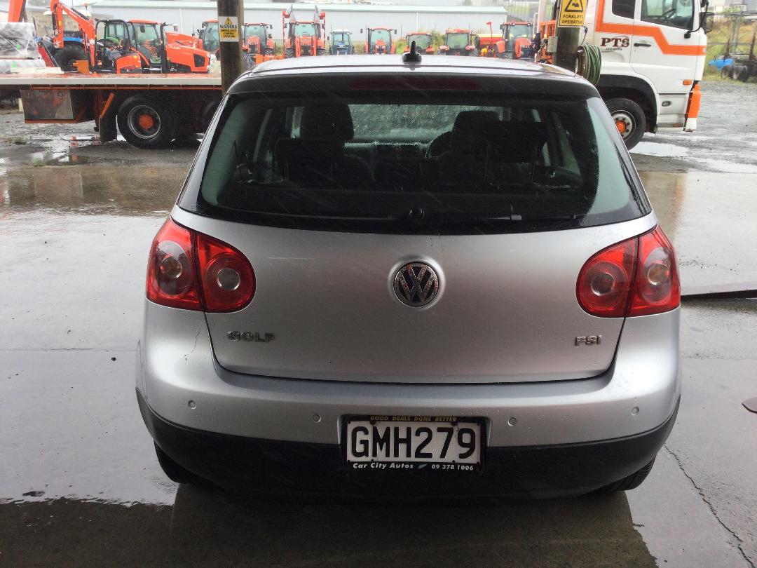 Photo '6' of Volkswagen Golf