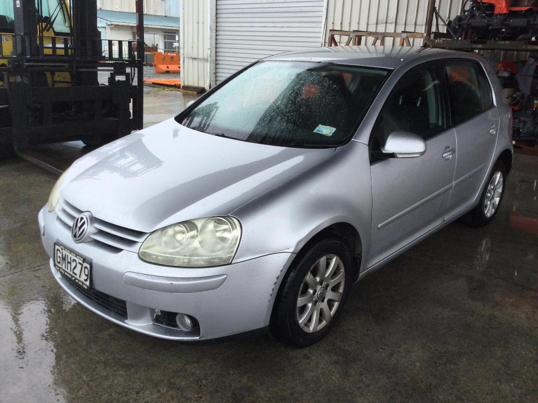 Photo '3' of Volkswagen Golf