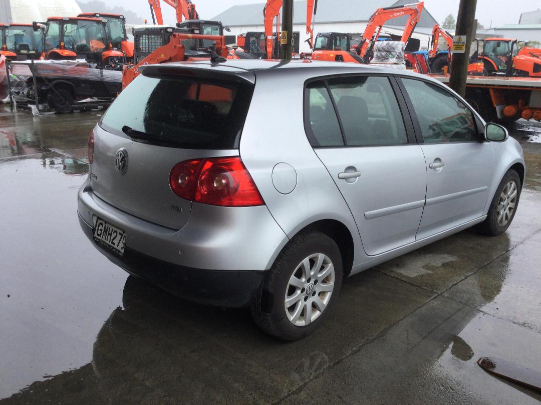 Photo '7' of Volkswagen Golf