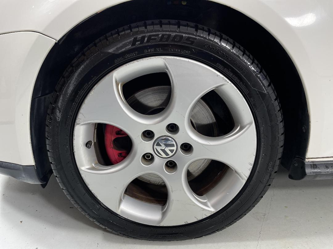 Photo '10' of Volkswagen Golf Photo '10' of Volkswagen Golf