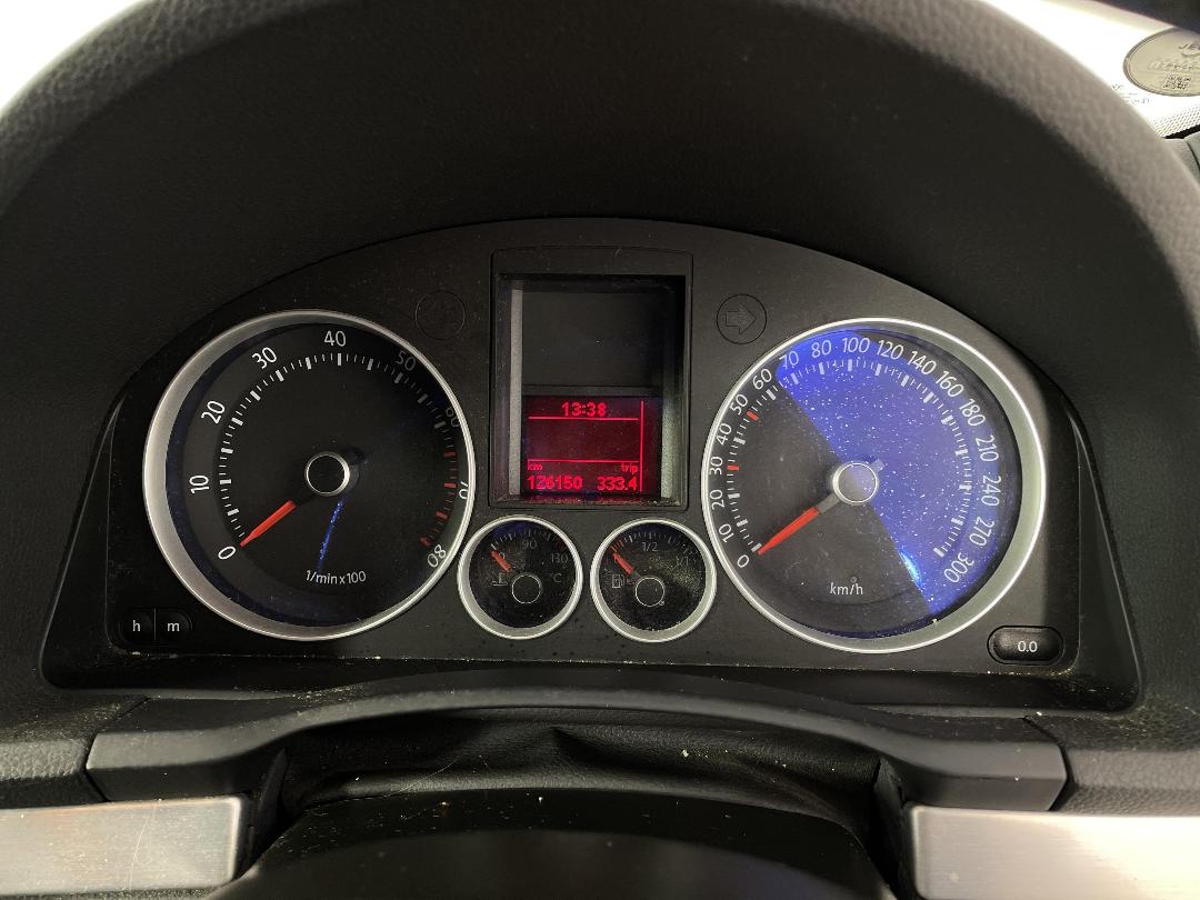 Photo '21' of Volkswagen Golf Photo '21' of Volkswagen Golf