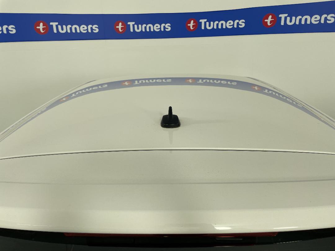 Photo '27' of Volkswagen Golf Photo '27' of Volkswagen Golf