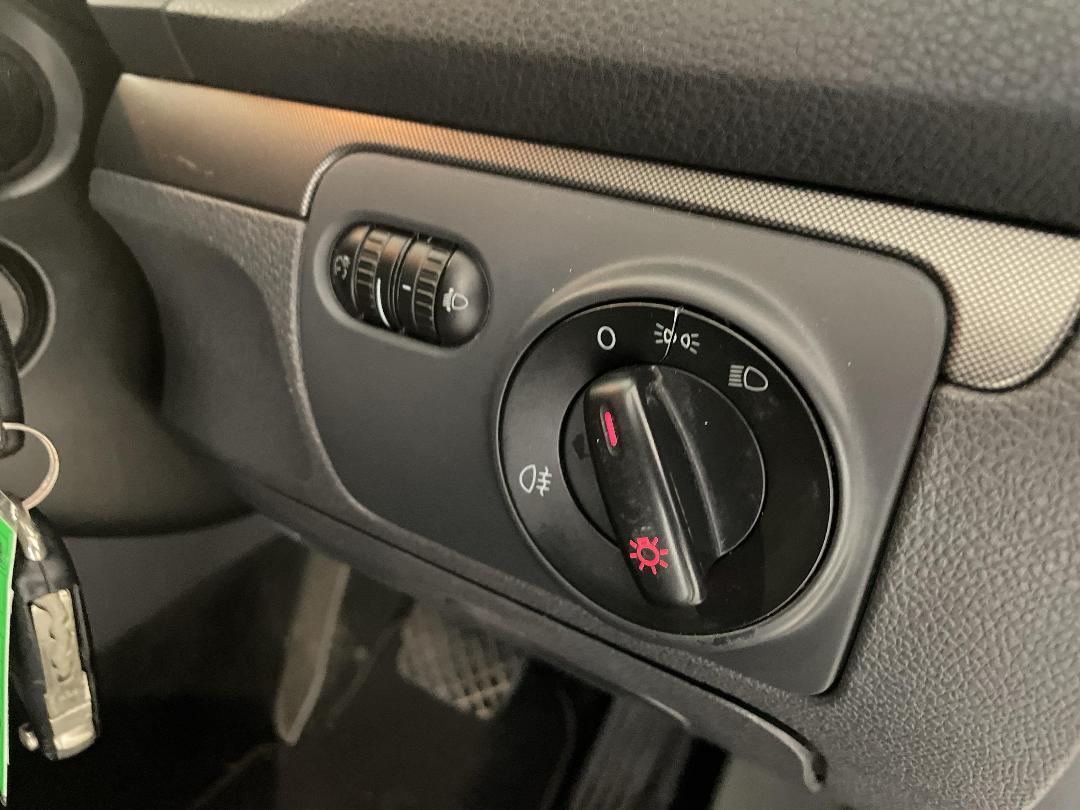 Photo '24' of Volkswagen Golf Photo '24' of Volkswagen Golf