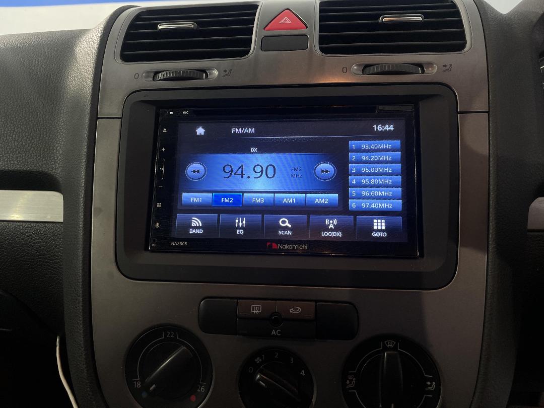 Photo '29' of Volkswagen Golf Photo '29' of Volkswagen Golf