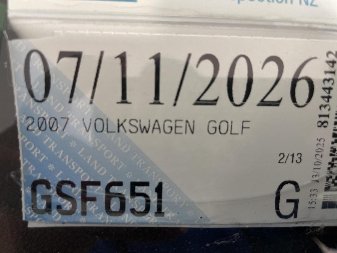 Photo '32' of Volkswagen Golf Photo '32' of Volkswagen Golf