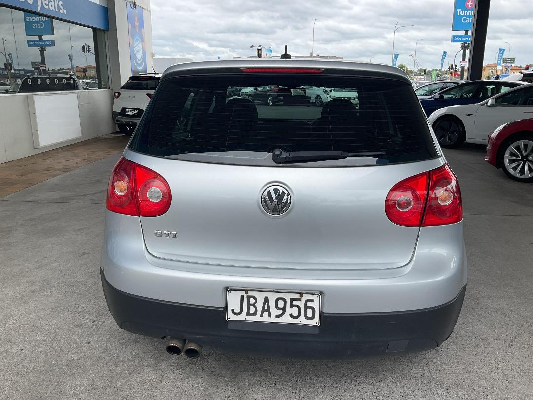 Photo '9' of Volkswagen Golf