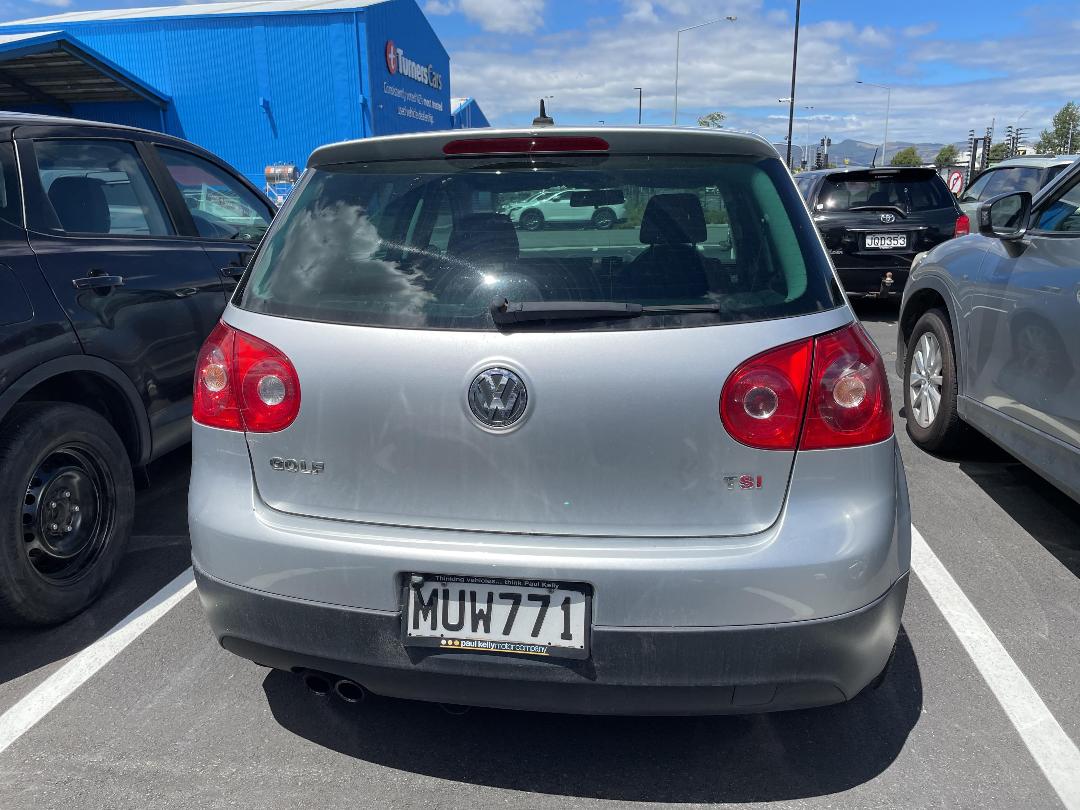 Photo '5' of Volkswagen Golf Photo '5' of Volkswagen Golf