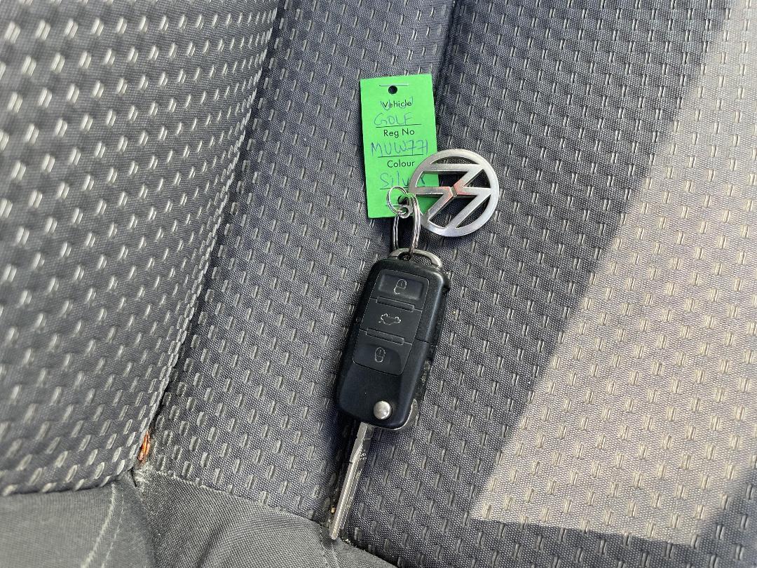 Photo '20' of Volkswagen Golf Photo '20' of Volkswagen Golf