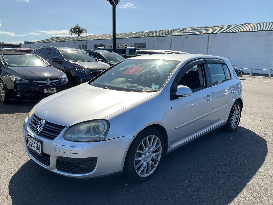 Photo '3' of Volkswagen Golf Photo '3' of Volkswagen Golf