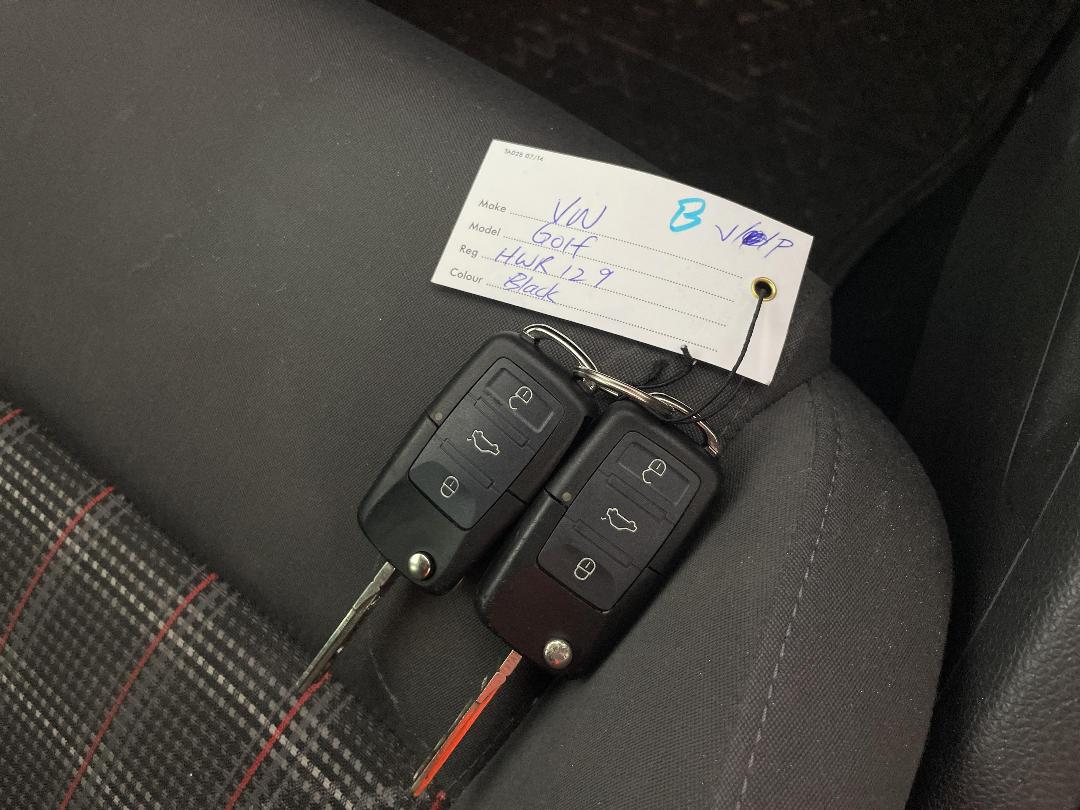 Photo '22' of Volkswagen Golf