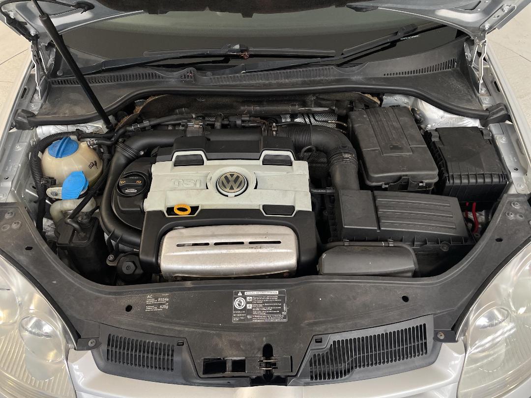 Photo '13' of Volkswagen Golf