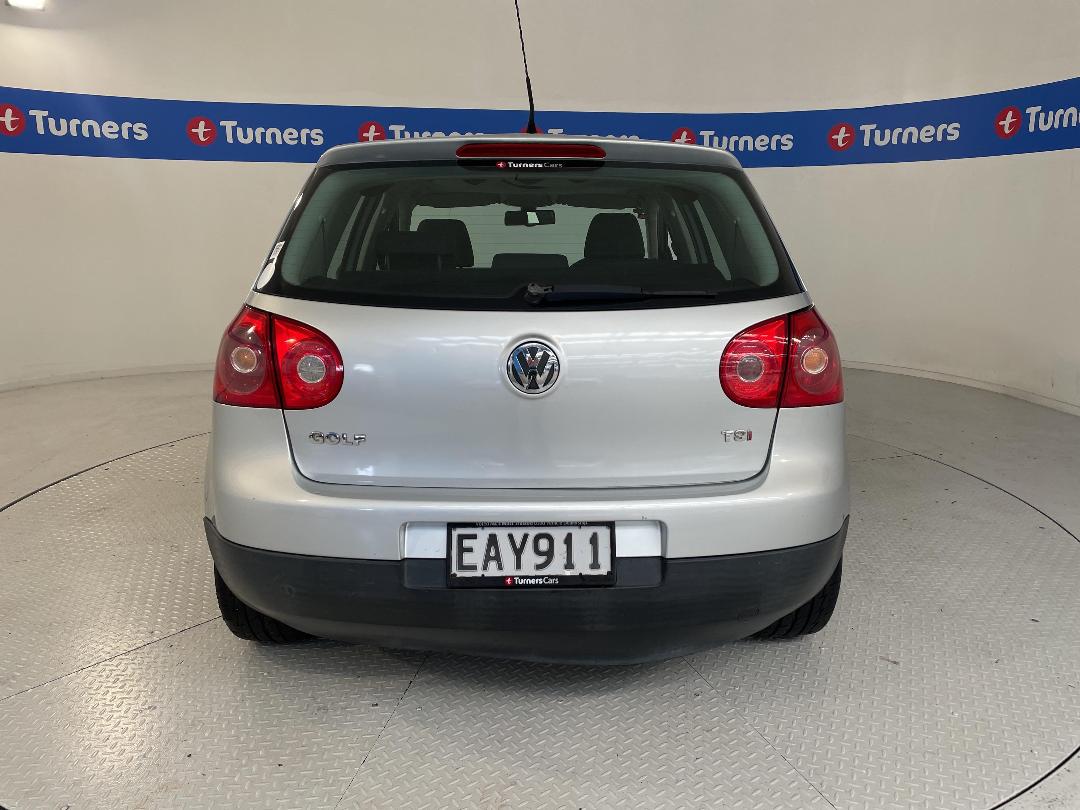 Photo '6' of Volkswagen Golf