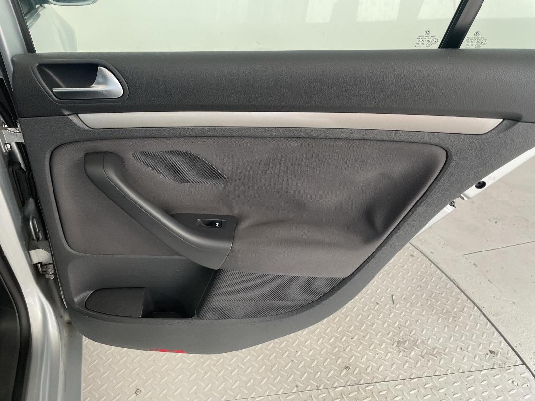 Photo '19' of Volkswagen Golf