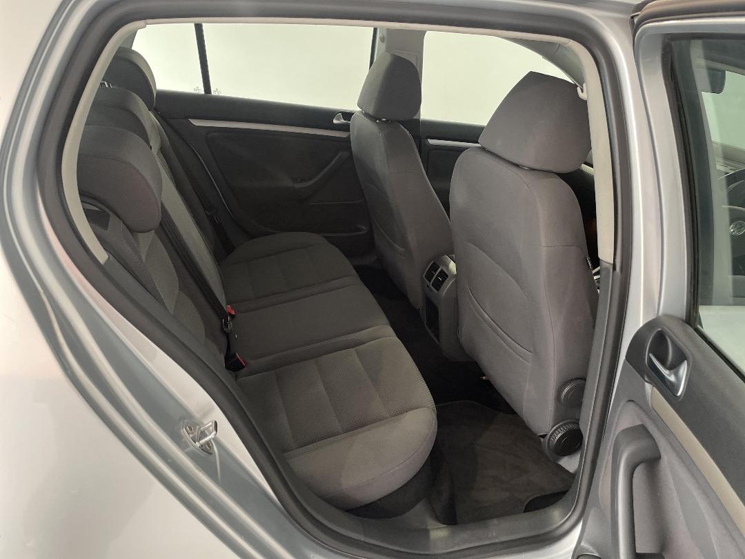 Photo '20' of Volkswagen Golf