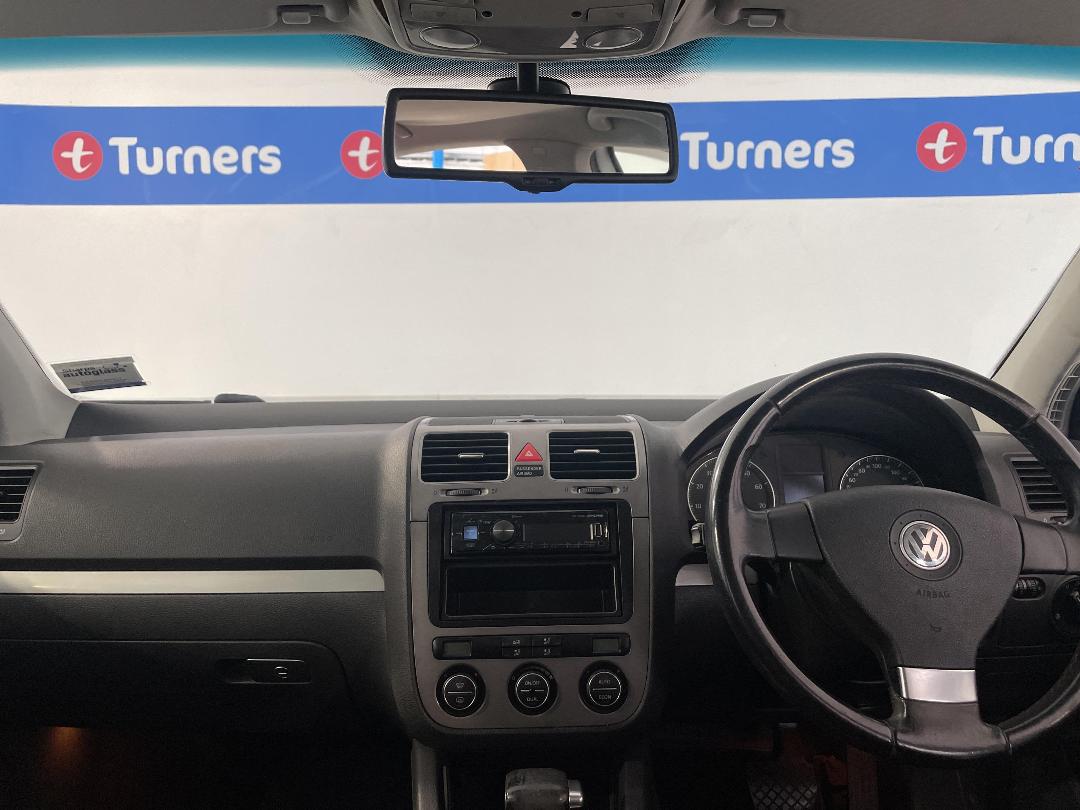 Photo '17' of Volkswagen Golf