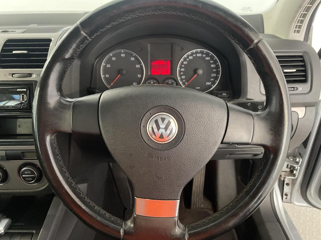 Photo '26' of Volkswagen Golf