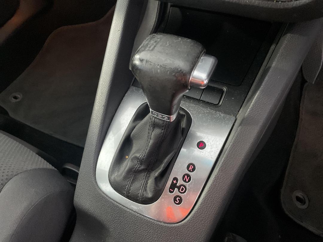 Photo '29' of Volkswagen Golf