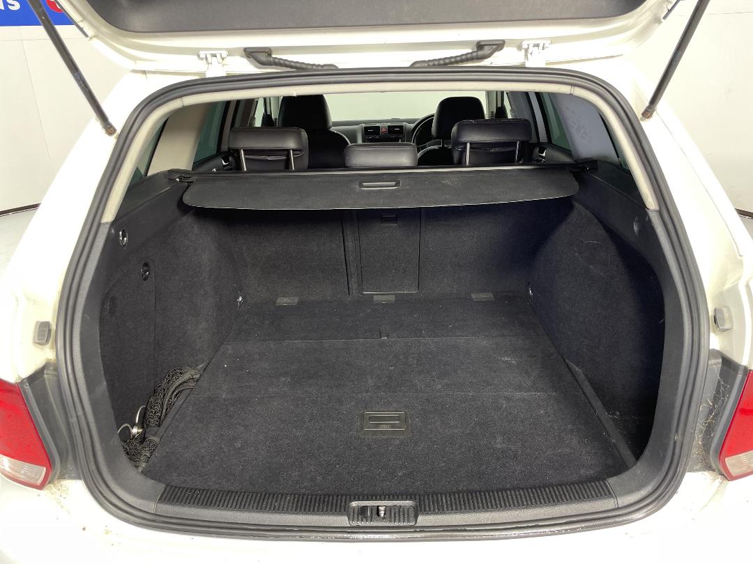 Photo '14' of Volkswagen Golf