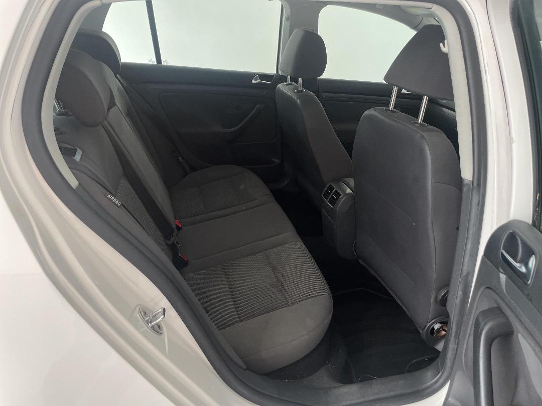 Photo '20' of Volkswagen Golf Photo '20' of Volkswagen Golf