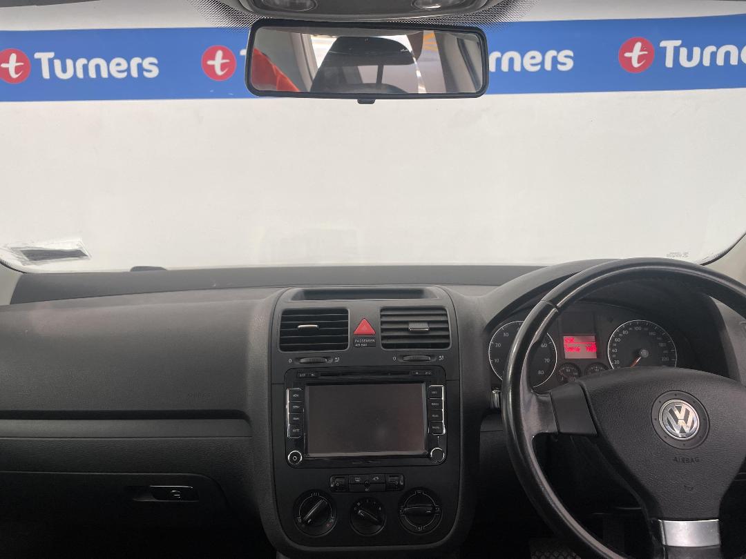 Photo '17' of Volkswagen Golf Photo '17' of Volkswagen Golf