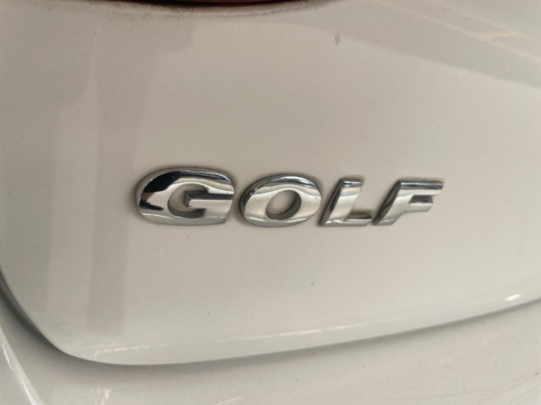 Photo '34' of Volkswagen Golf Photo '34' of Volkswagen Golf