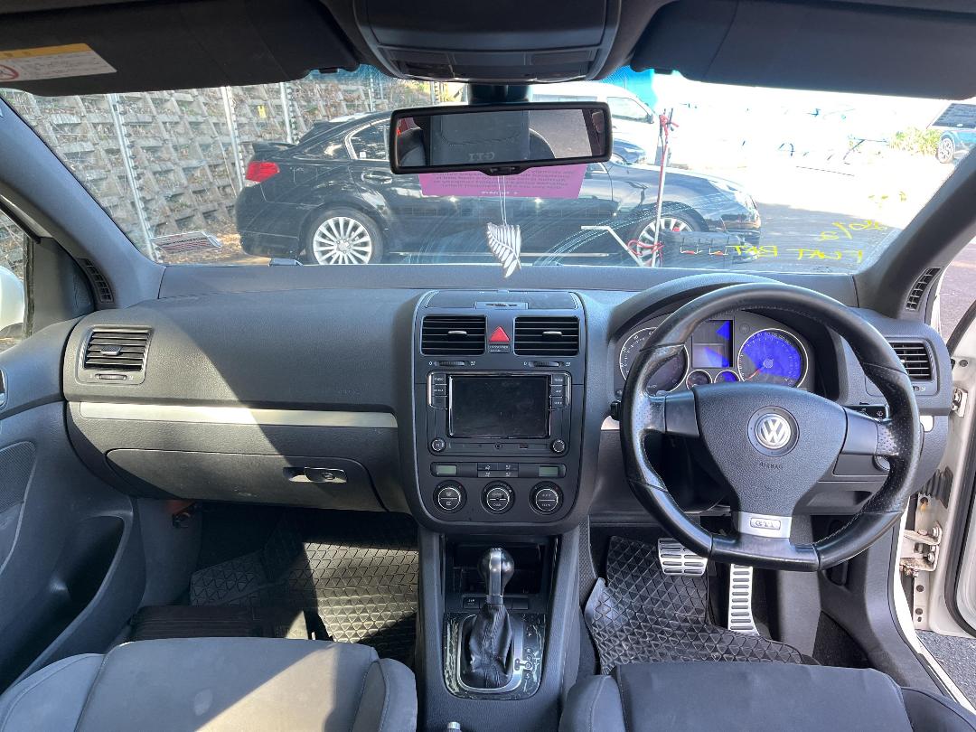 Photo '13' of Volkswagen Golf GTI