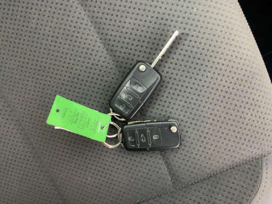 Photo '22' of Volkswagen Golf