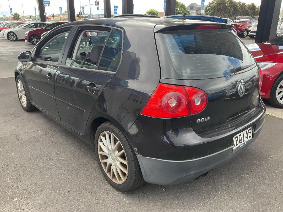 Photo '9' of Volkswagen Golf