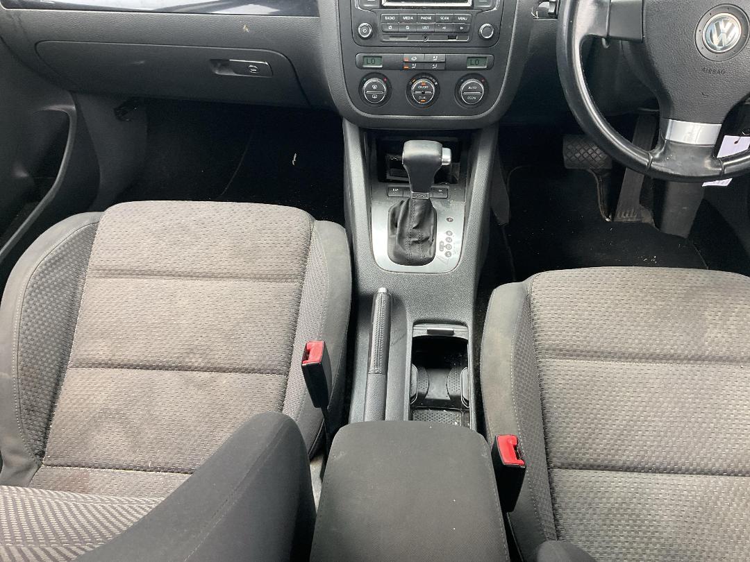 Photo '20' of Volkswagen Golf