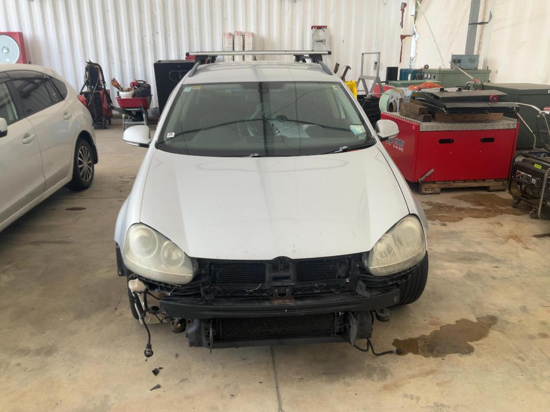 Photo '2' of Volkswagen Golf