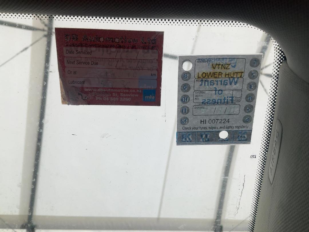 Photo '10' of Volkswagen Golf