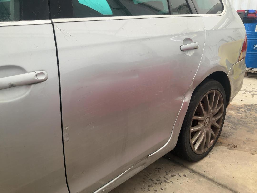 Photo '16' of Volkswagen Golf