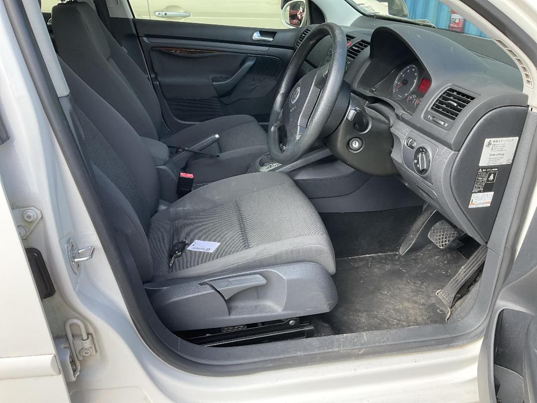 Photo '20' of Volkswagen Golf