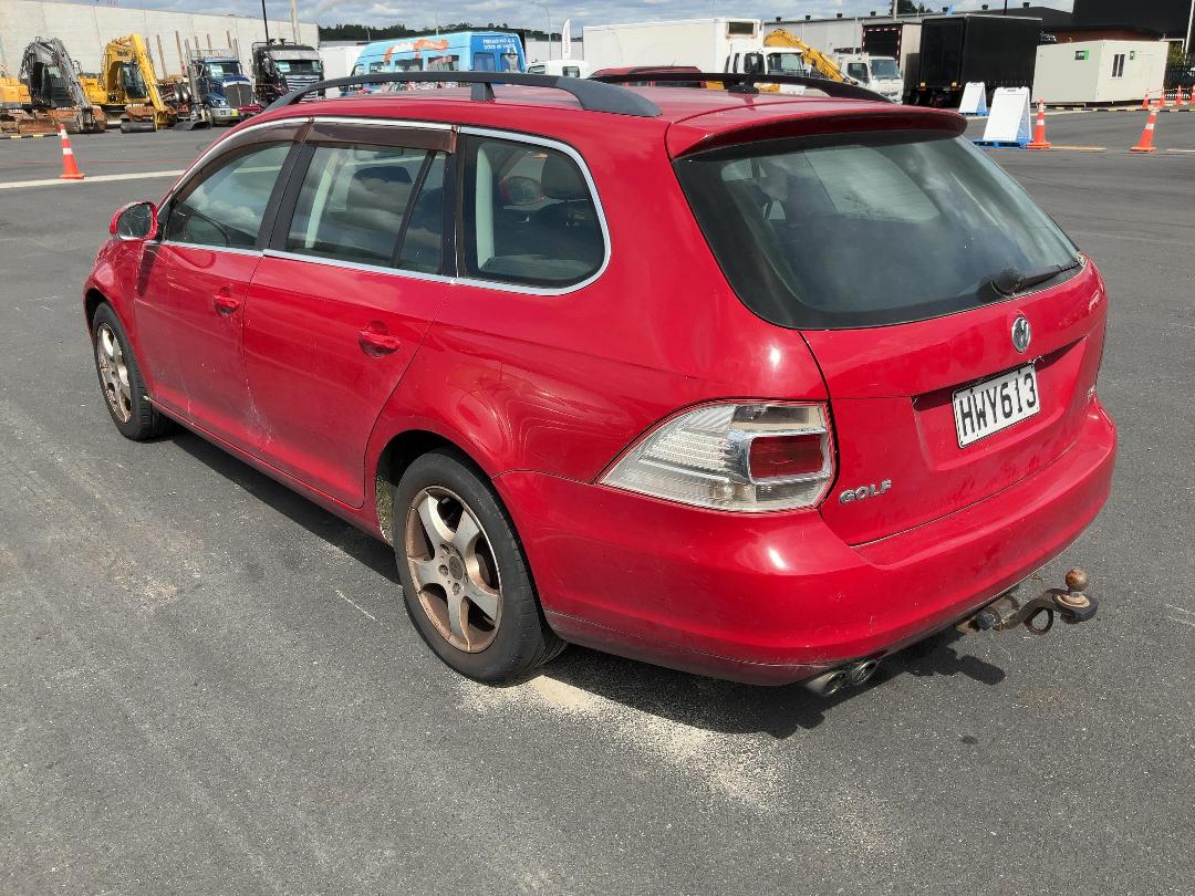 Photo '5' of Volkswagen Golf TSI Photo '5' of Volkswagen Golf TSI