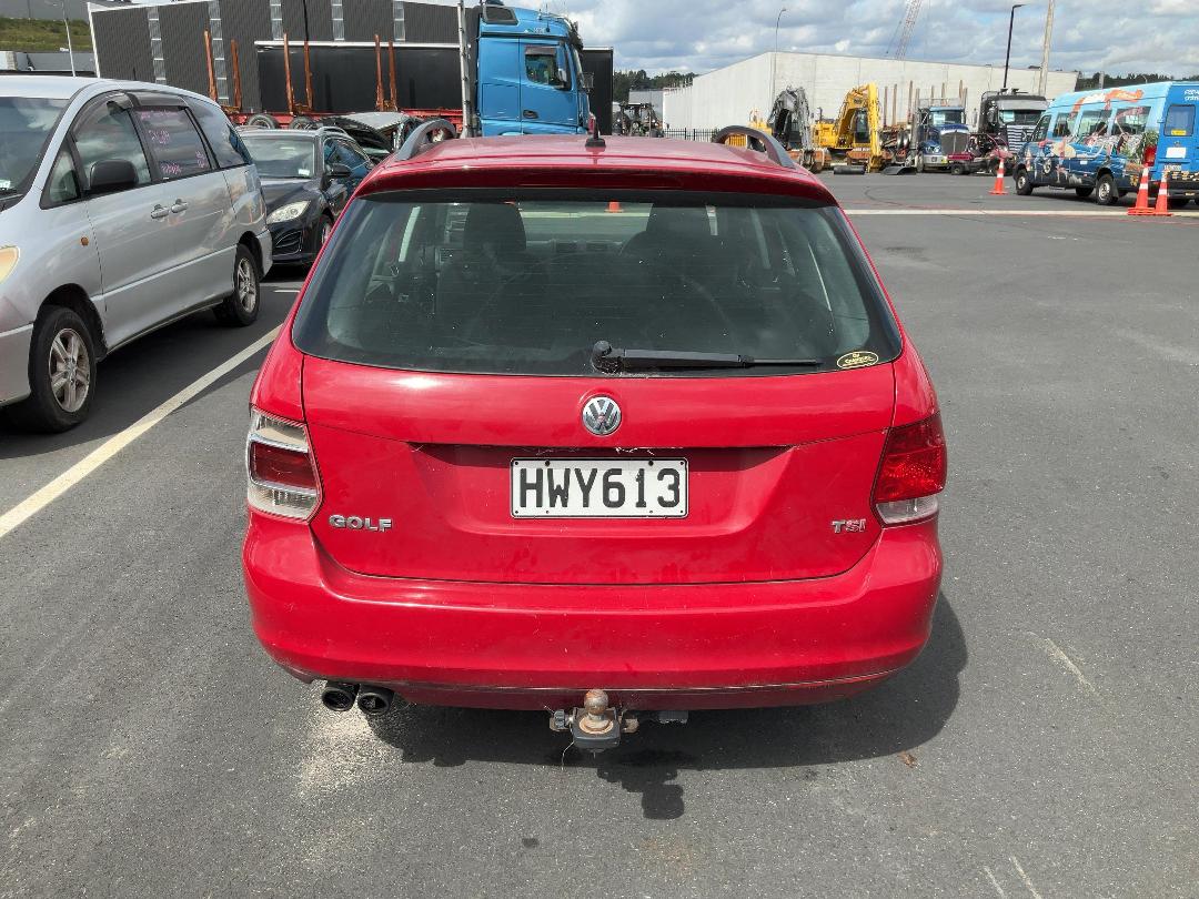 Photo '6' of Volkswagen Golf TSI Photo '6' of Volkswagen Golf TSI