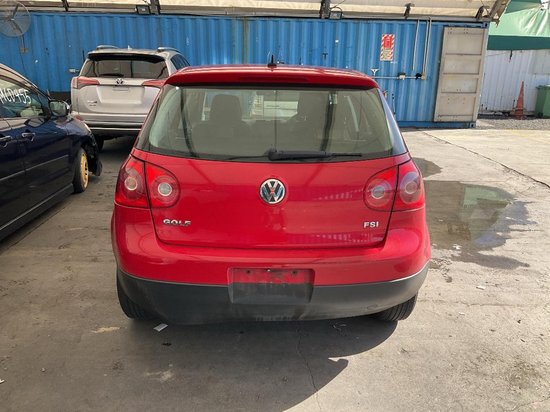 Photo '10' of Volkswagen Golf FSI