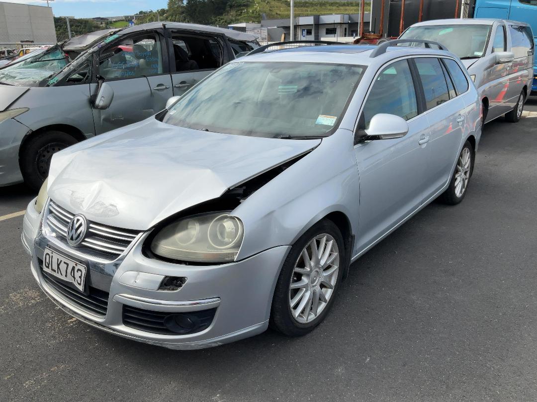 Photo '3' of Volkswagen Golf