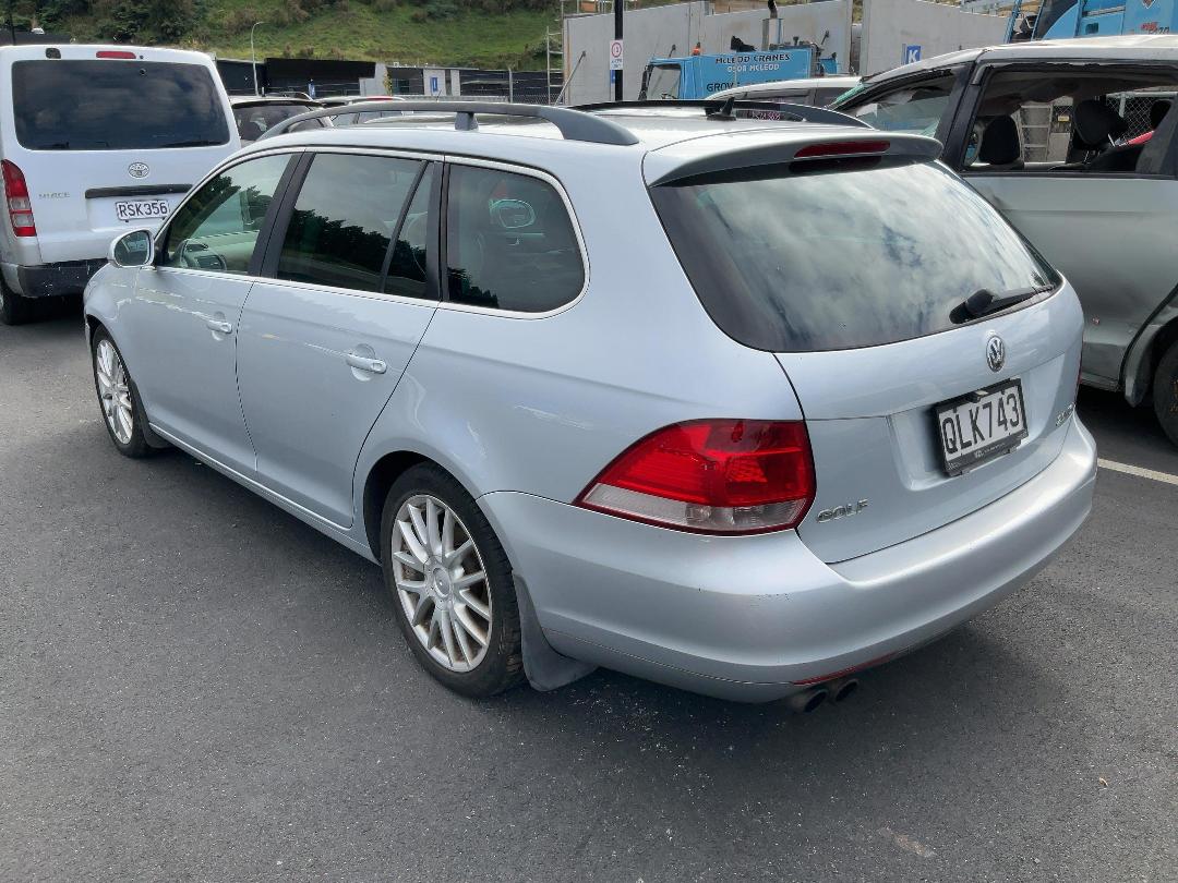 Photo '5' of Volkswagen Golf