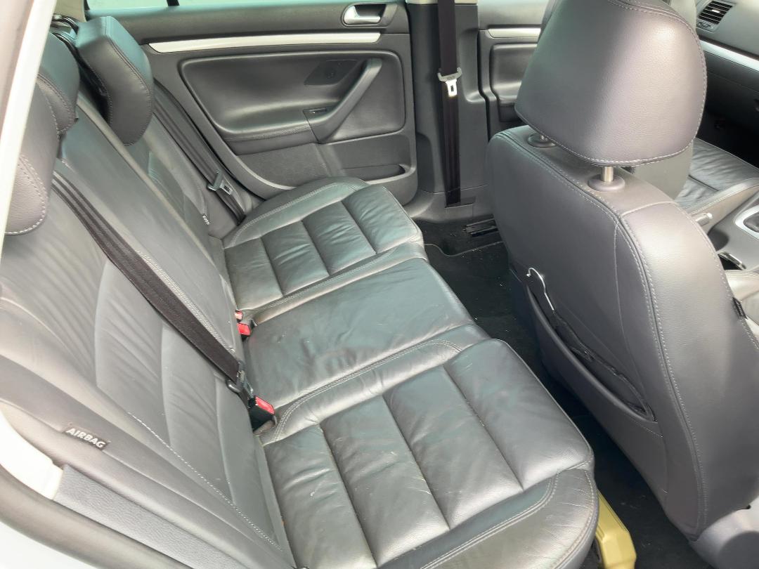 Photo '11' of Volkswagen Golf