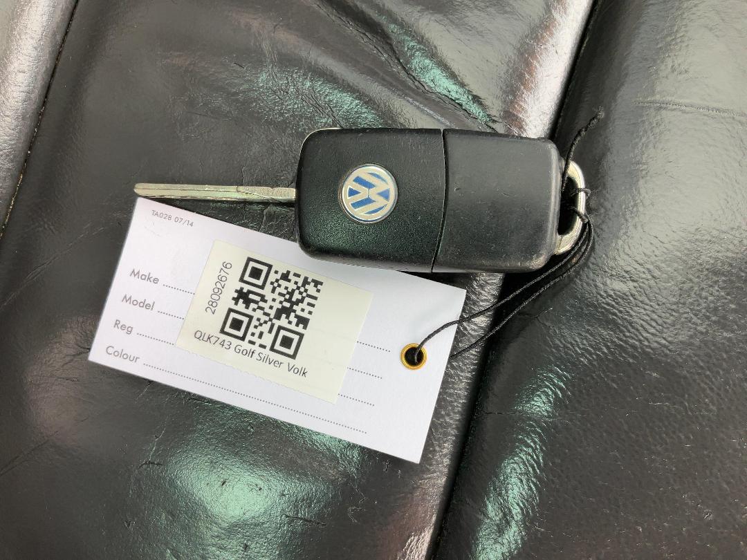 Photo '23' of Volkswagen Golf