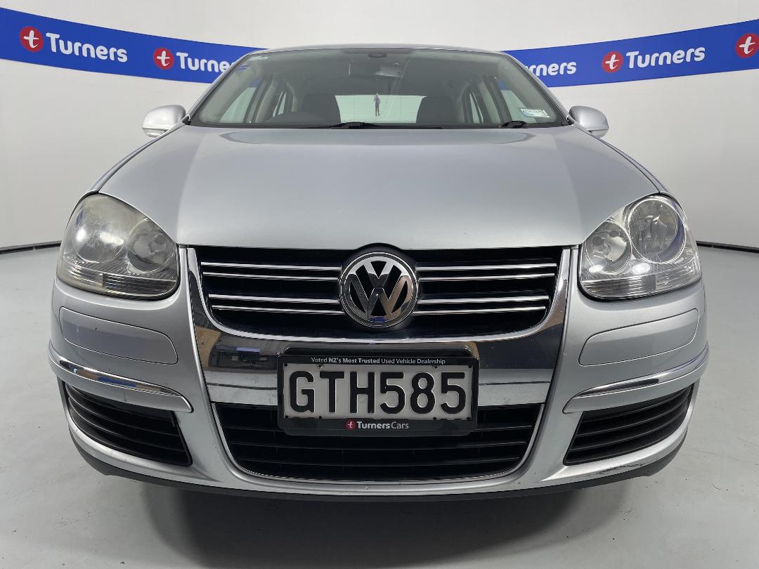 Photo '2' of Volkswagen Jetta Photo '2' of Volkswagen Jetta