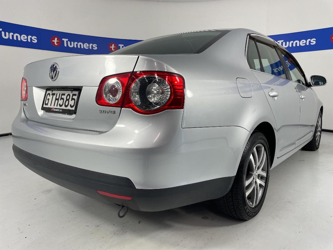 Photo '7' of Volkswagen Jetta Photo '7' of Volkswagen Jetta