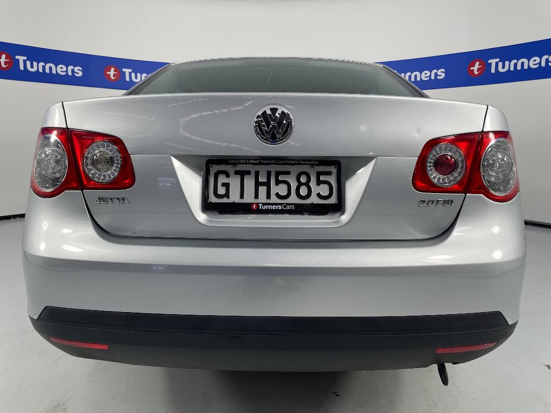 Photo '6' of Volkswagen Jetta Photo '6' of Volkswagen Jetta