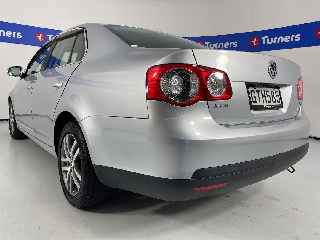 Photo '5' of Volkswagen Jetta Photo '5' of Volkswagen Jetta